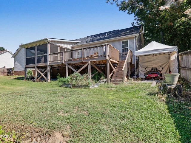 128 Blairwood Drive, Fuquay Varina, NC 27526