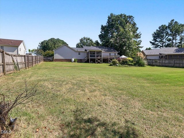 128 Blairwood Drive, Fuquay Varina, NC 27526