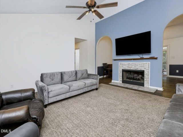 128 Blairwood Drive, Fuquay Varina, NC 27526