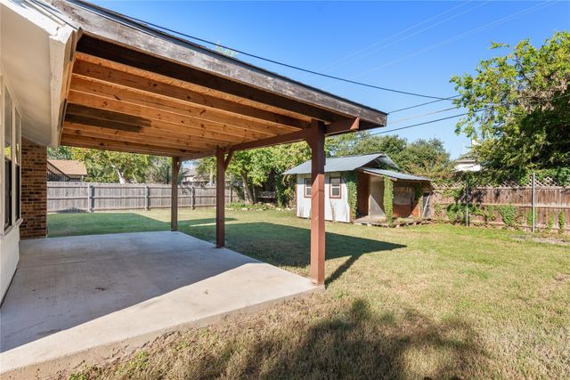 3900 Hillside DR, Round Rock, TX 78681