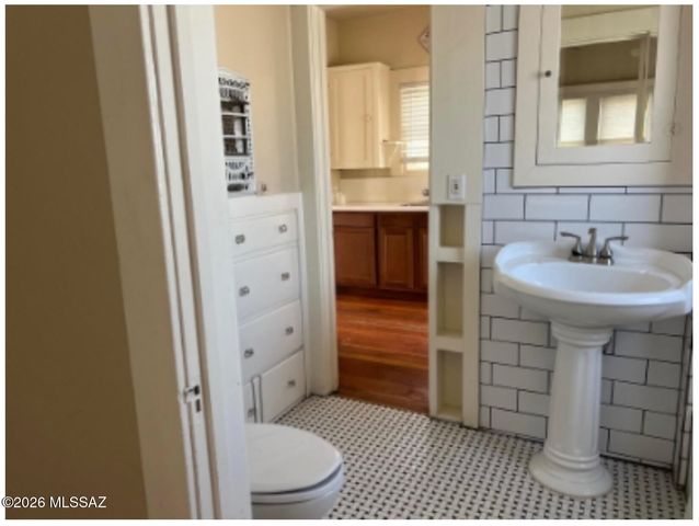 232 E University Boulevard, Tucson, AZ 85705