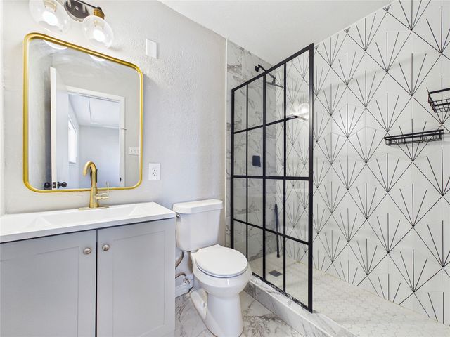 5701 Denise Drive, Haltom City, TX 76148