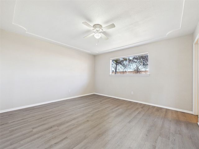 5701 Denise Drive, Haltom City, TX 76148