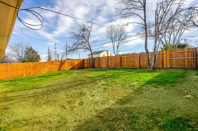 5617 Kilpatrick Avenue, Fort Worth, TX 76107