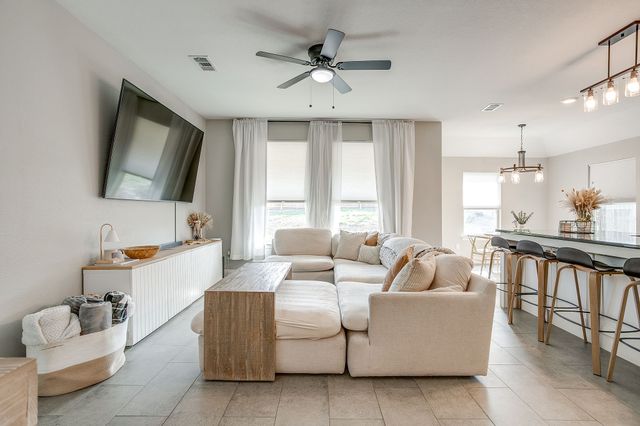 5617 Kilpatrick Avenue, Fort Worth, TX 76107