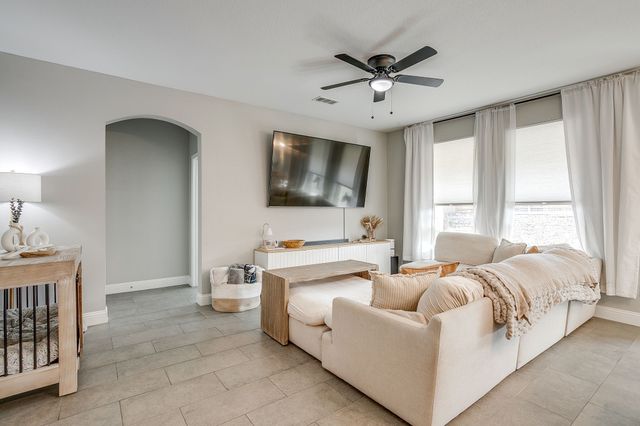 5617 Kilpatrick Avenue, Fort Worth, TX 76107