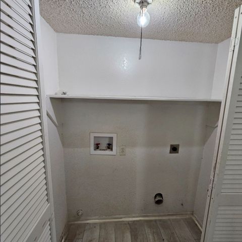 1521 Gailbrook Lane, Dallas, TX 75228