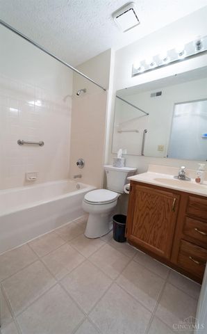 4320 Crystal Court, Deerfield Twp., OH 45040