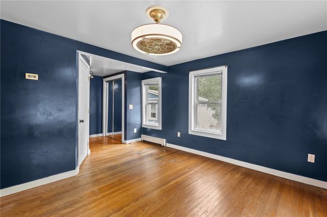 10 Ellis Road, North Kingstown, RI 02852