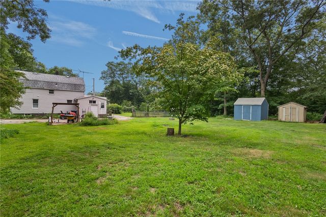 10 Ellis Road, North Kingstown, RI 02852