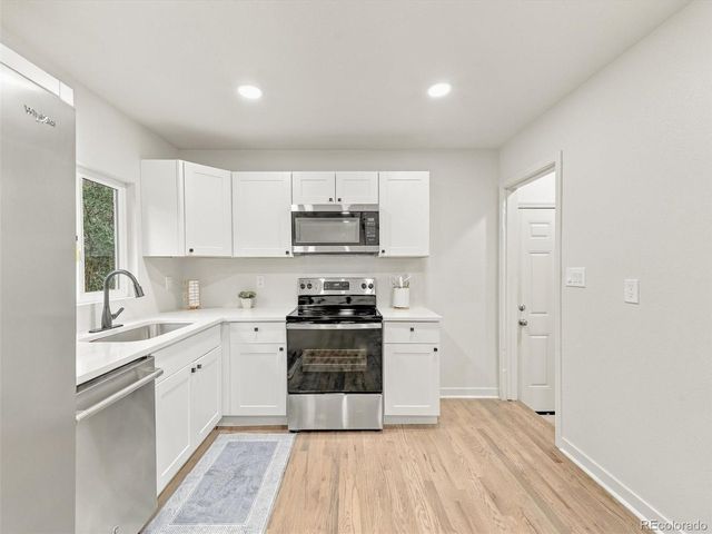 1967 Macon St, Aurora, CO 80010