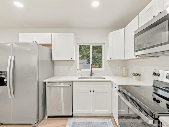 1967 Macon St, Aurora, CO 80010