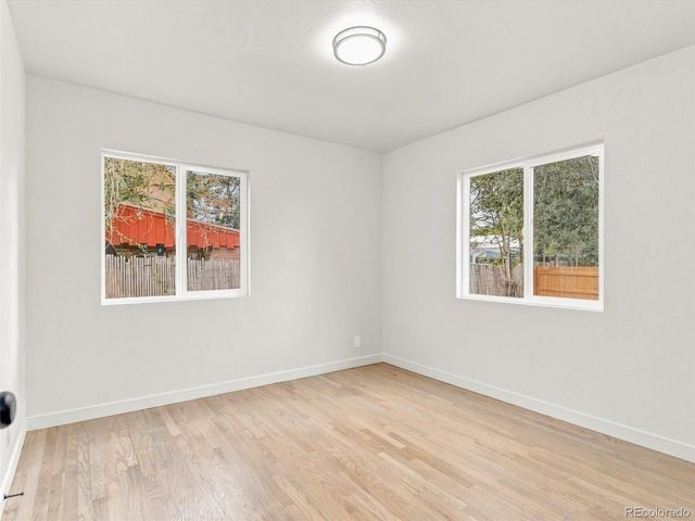 1967 Macon St, Aurora, CO 80010