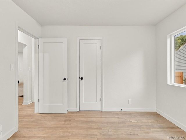 1967 Macon St, Aurora, CO 80010