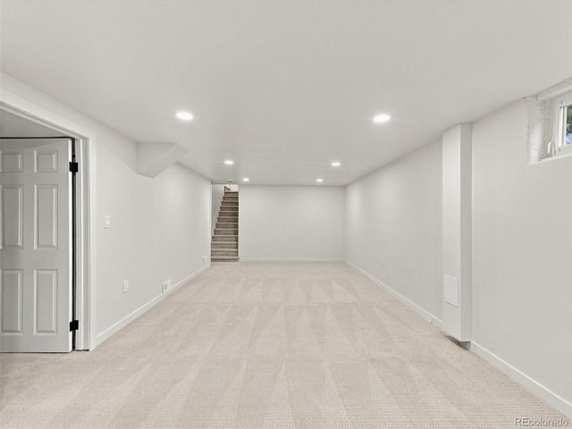 1967 Macon St, Aurora, CO 80010