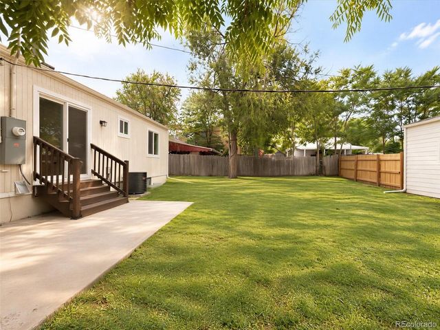 1967 Macon St, Aurora, CO 80010