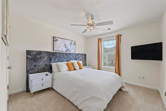 102 Hampton Circle, Mcdonough, GA 30253