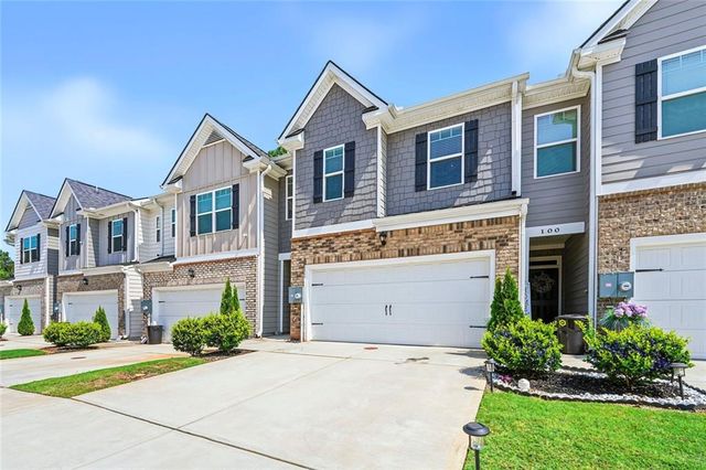 102 Hampton Circle, Mcdonough, GA 30253