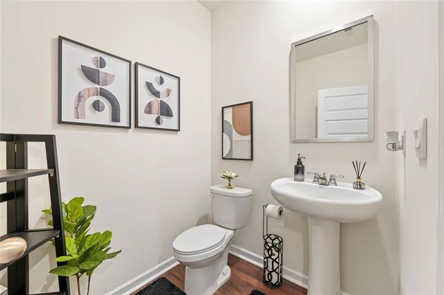 102 Hampton Circle, Mcdonough, GA 30253