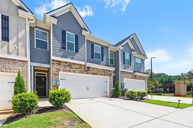 102 Hampton Circle, Mcdonough, GA 30253