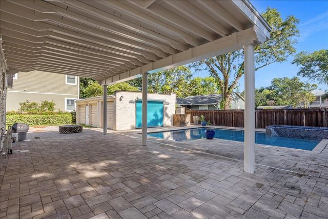 615 W WINTER PARK STREET, Orlando, FL 32804