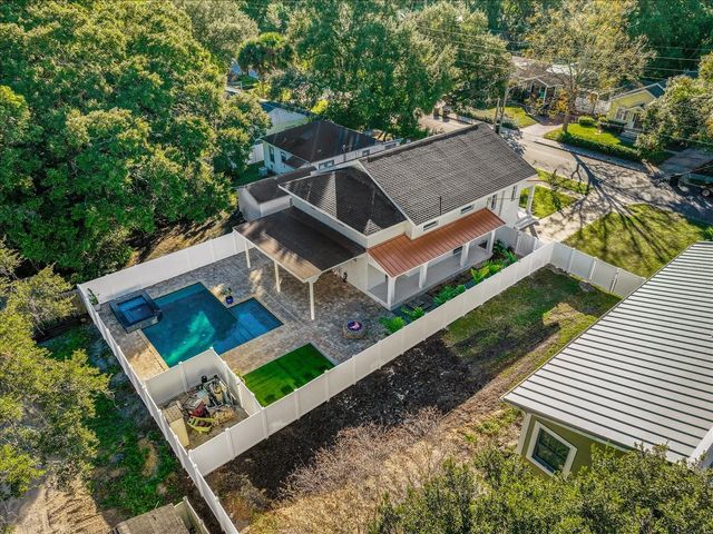 615 W WINTER PARK STREET, Orlando, FL 32804