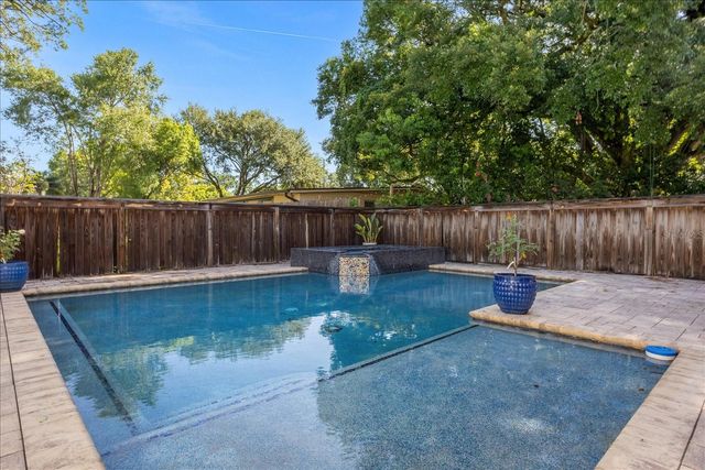 615 W WINTER PARK STREET, Orlando, FL 32804