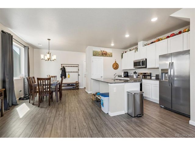 2445 Harlequin Pl, Johnstown, CO 80534