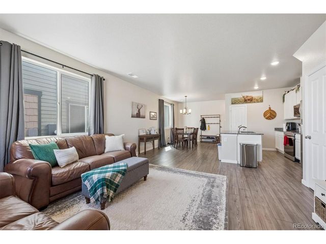 2445 Harlequin Pl, Johnstown, CO 80534