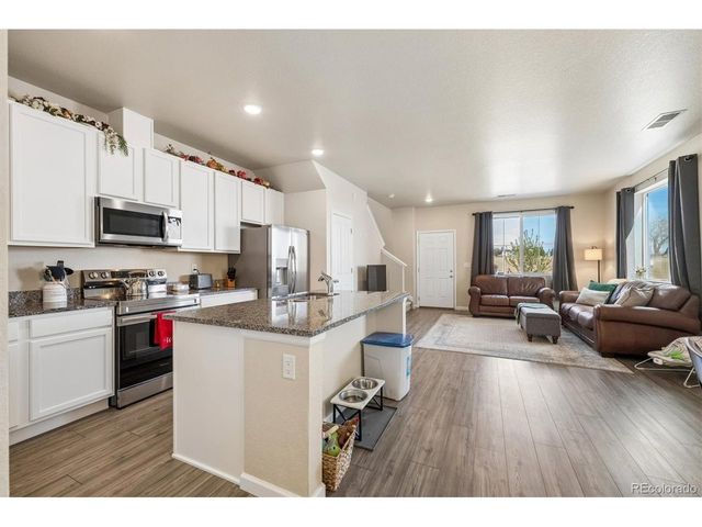 2445 Harlequin Pl, Johnstown, CO 80534