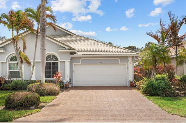 730 NW Red Pine Way, Jensen Beach, FL 34957