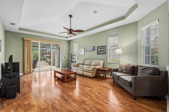 730 NW Red Pine Way, Jensen Beach, FL 34957