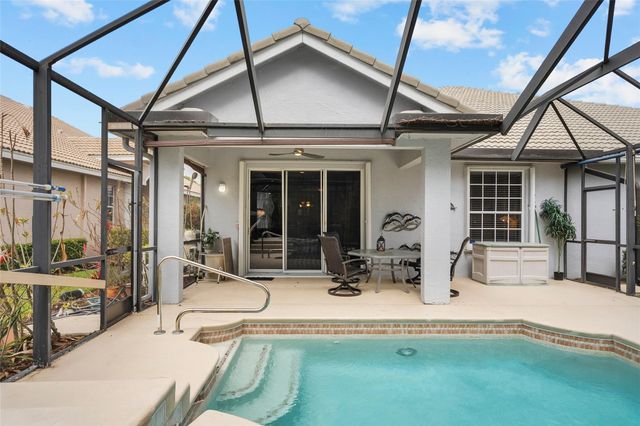 730 NW Red Pine Way, Jensen Beach, FL 34957