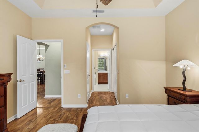 730 NW Red Pine Way, Jensen Beach, FL 34957