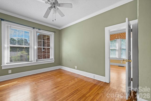 15 6th Em Street, Marion, NC 28752