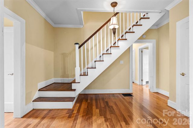 15 6th Em Street, Marion, NC 28752