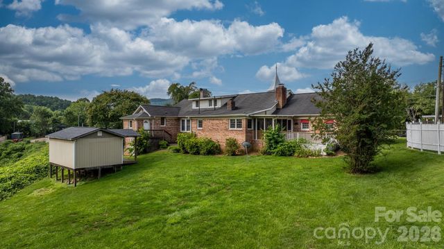 15 6th Em Street, Marion, NC 28752
