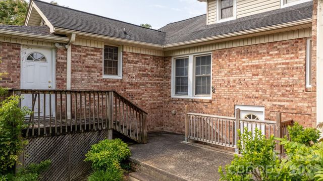 15 6th Em Street, Marion, NC 28752