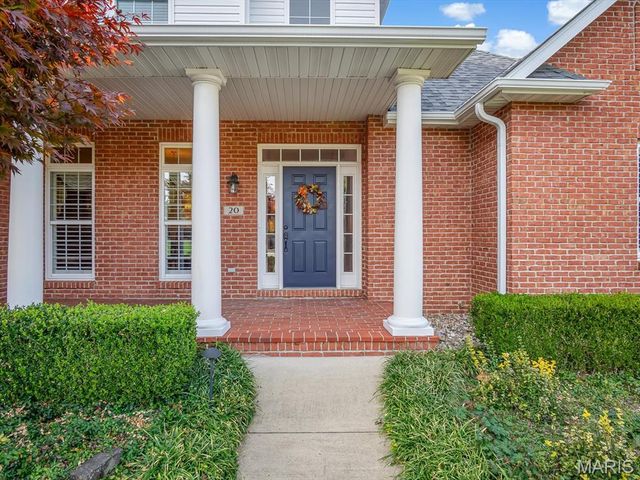 20 Country Club View, Edwardsville, IL 62025