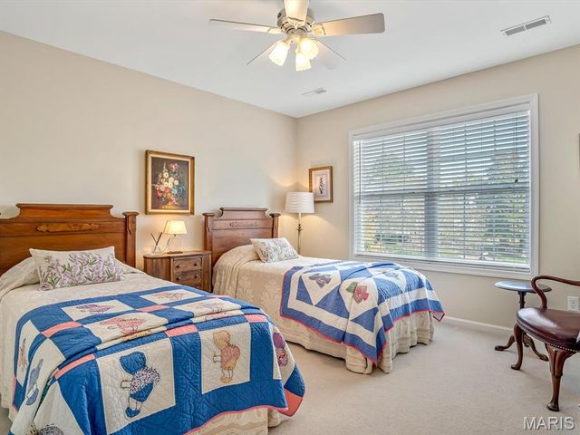 20 Country Club View, Edwardsville, IL 62025