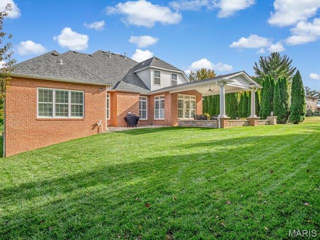 20 Country Club View, Edwardsville, IL 62025