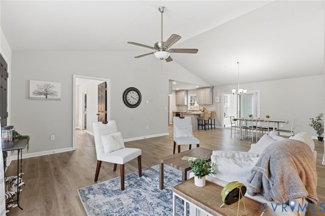 10541 Lunswood Rd, Chesterfield, VA 23831