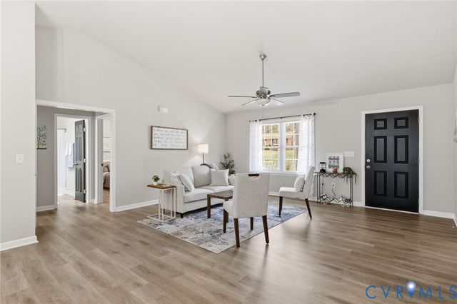 10541 Lunswood Rd, Chesterfield, VA 23831