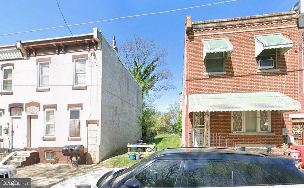 2240 N DELHI ST, PHILADELPHIA, PA 19133 — exterior
