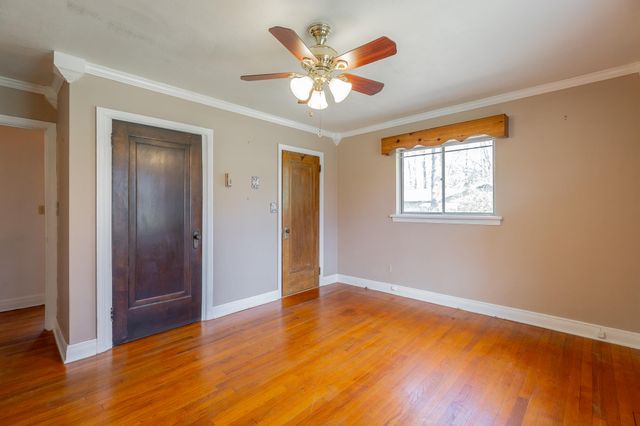 607 Carolina Avenue, Signal Mountain, TN 37377