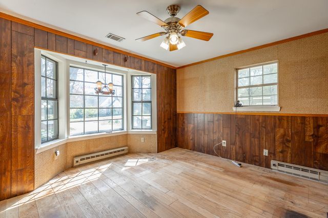 607 Carolina Avenue, Signal Mountain, TN 37377