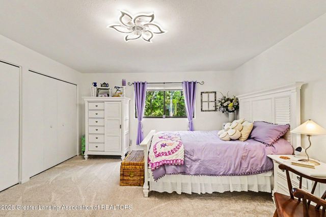5634 Deville Court, East Lansing, MI 48823