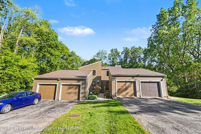 5634 Deville Court, East Lansing, MI 48823
