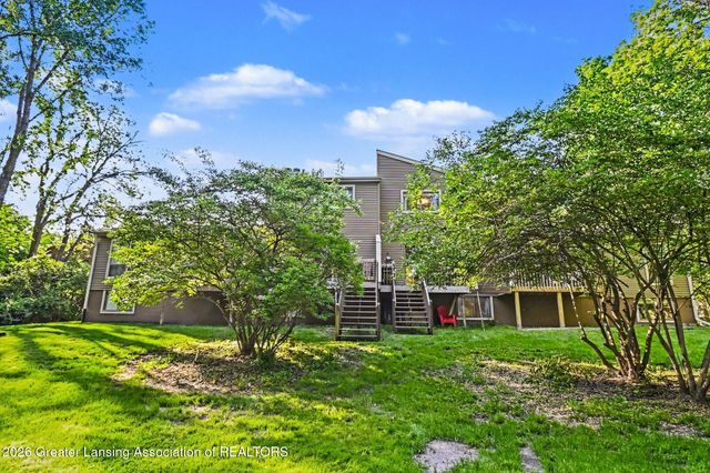 5634 Deville Court, East Lansing, MI 48823