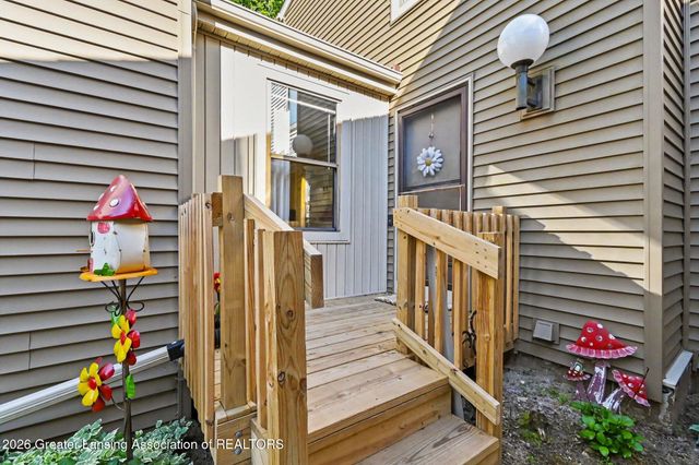 5634 Deville Court, East Lansing, MI 48823